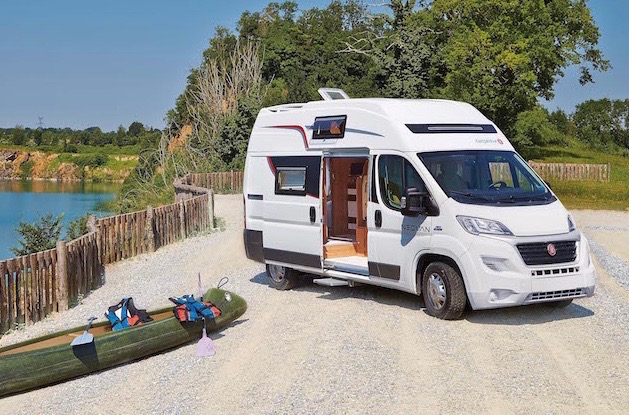 Campérêve Néovan, un fourgon Fiat avec une rehausse polyester.