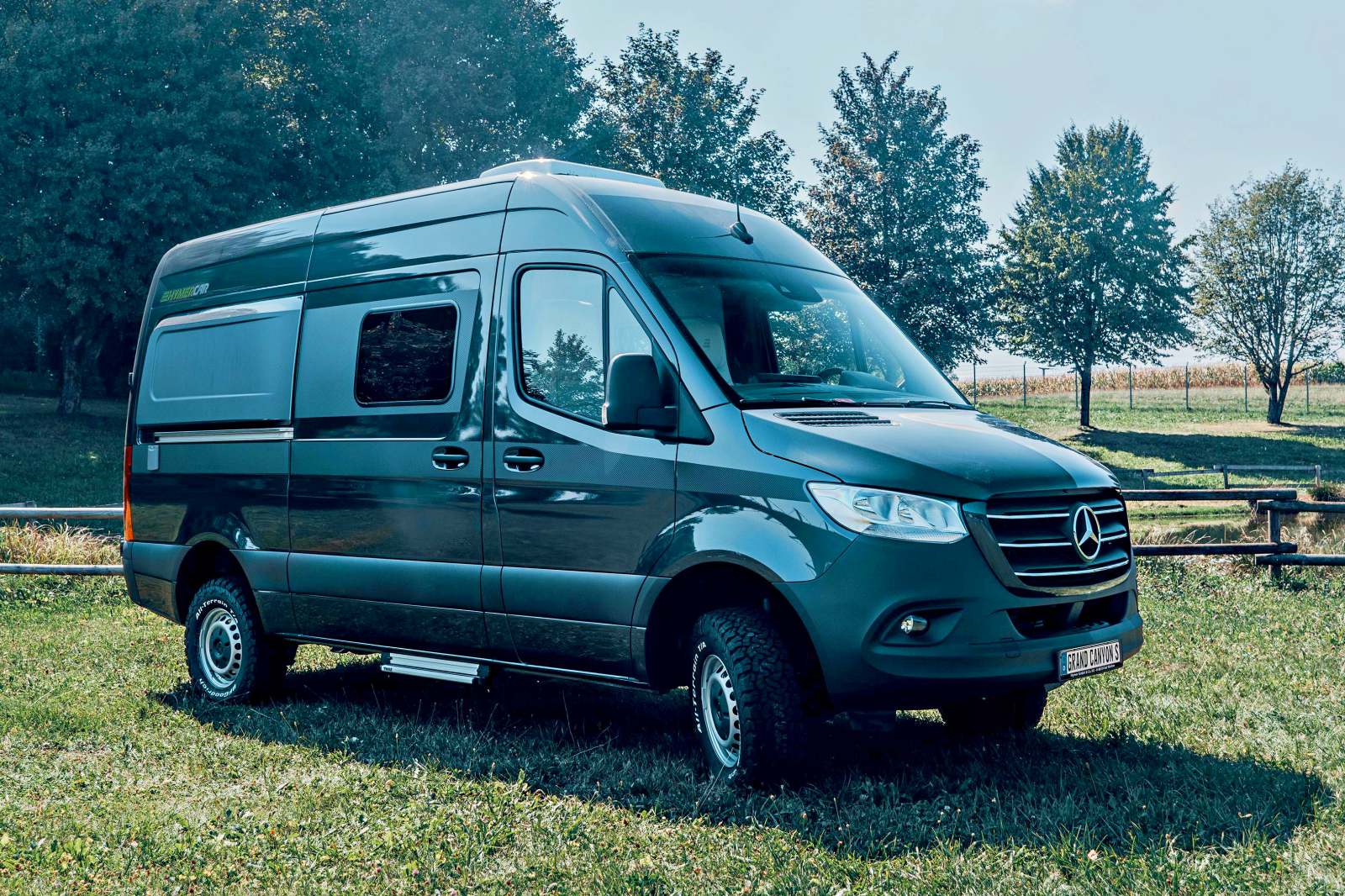 van tour sprinter 4x4 gran canyon s