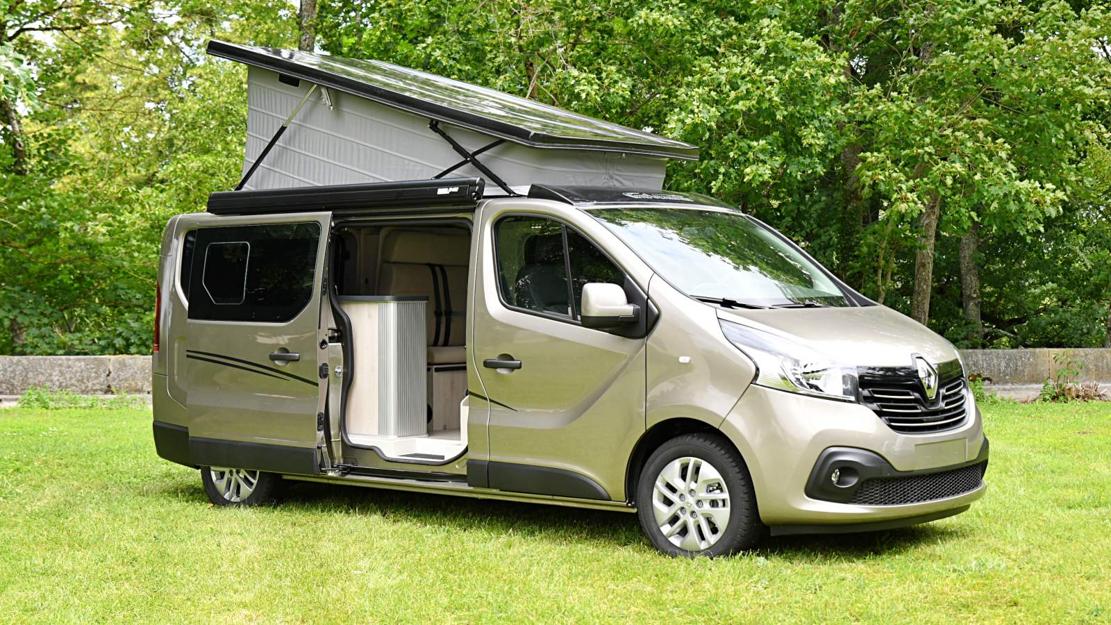 van equipe camping neuf