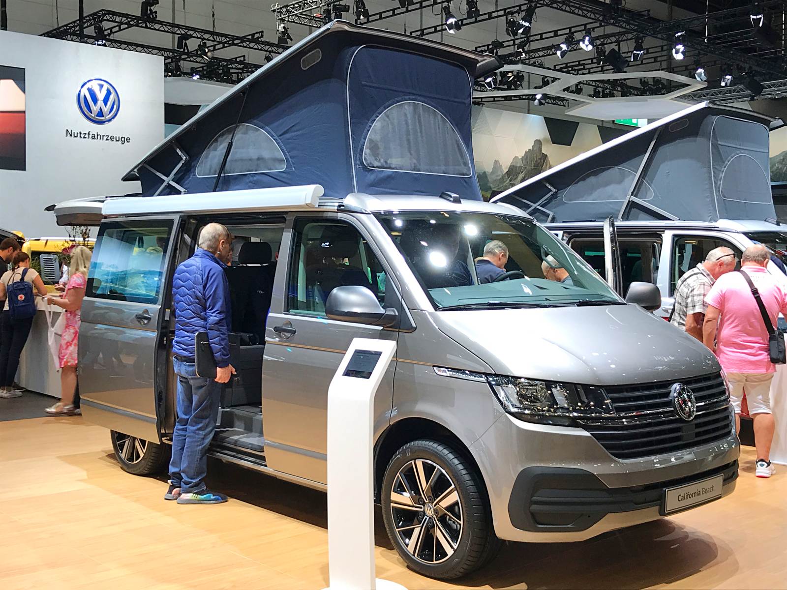 volkswagen california beach camper