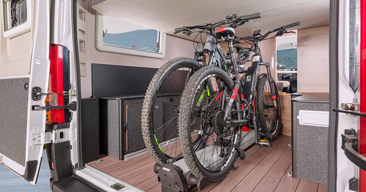 Embarquer ses vélos : 7 fourgons avec maxi-soute | Fourgonlesite