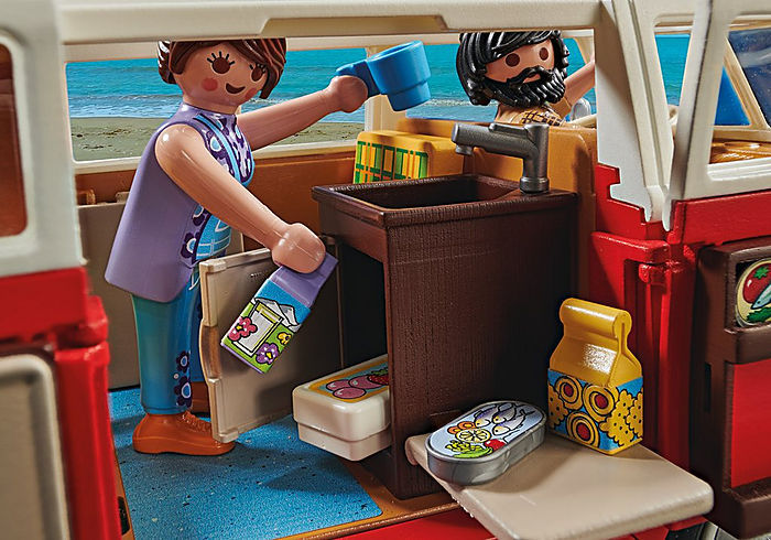 Camping car playmobil avec personnages et accessoires