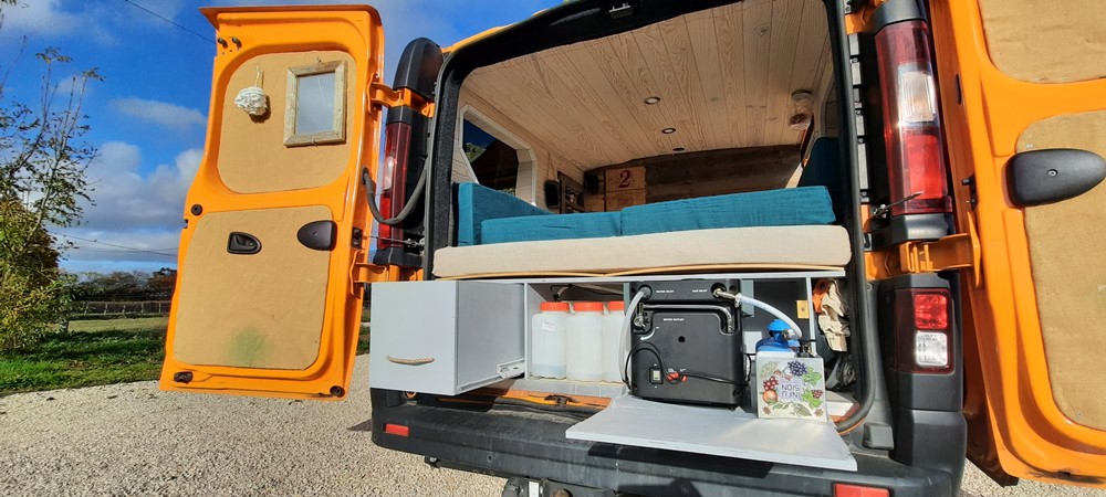 Aménagement complet Renault Trafic L1H1 - ESCAPADE en Van