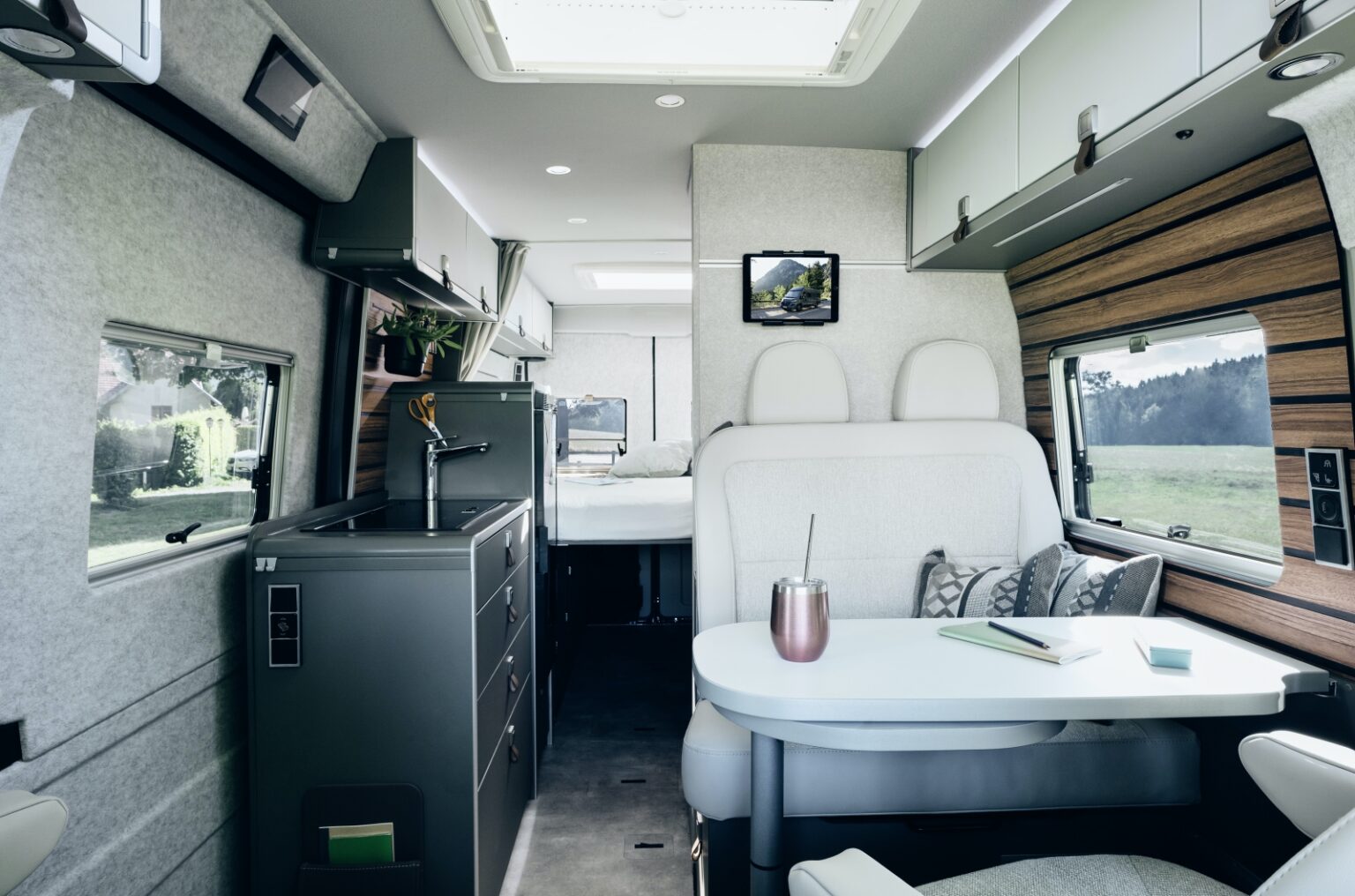 Hymer engage une profonde refonte de ses fourgons Premium sur Fiat