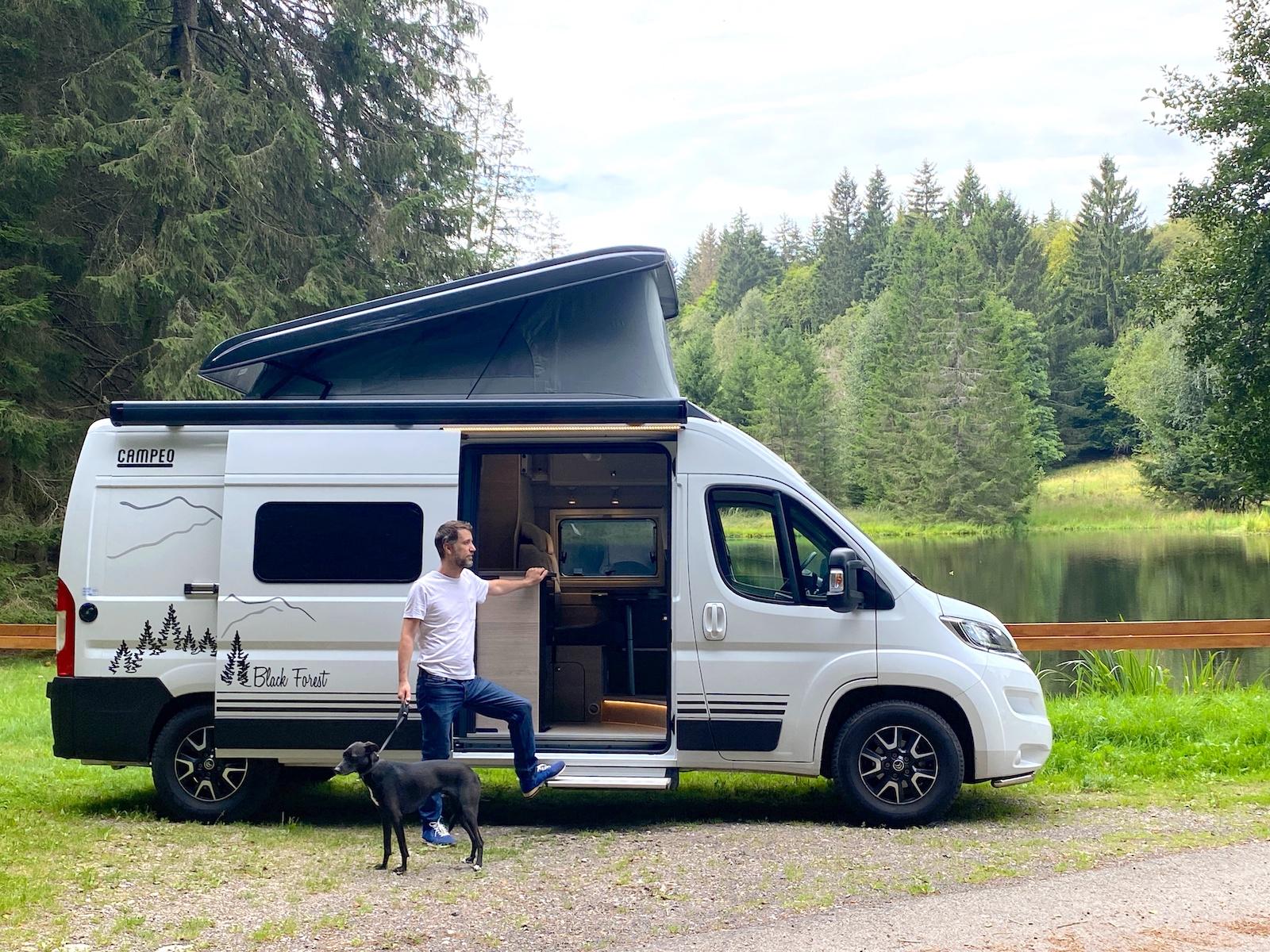 Bürstner présente de nouveaux accessoires exclusifs pour ses camping-cars -  Équipements et accessoires