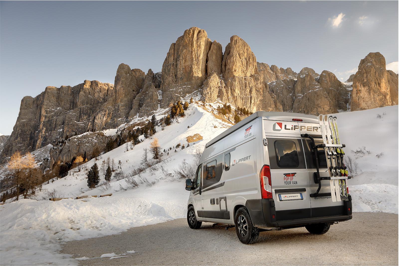 Les accessoires indispensables pour l'hiver en camping-car - Bonjour  Caravaning