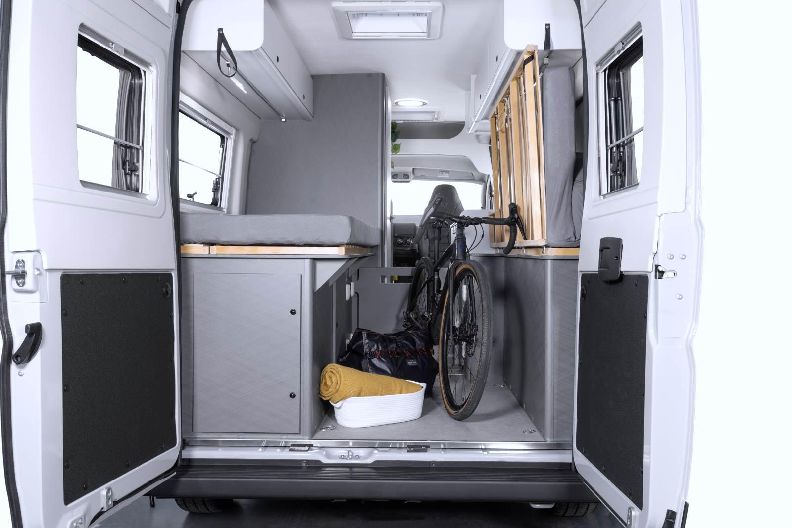 La modularité du sommier permet de faire varier le volume de soute.