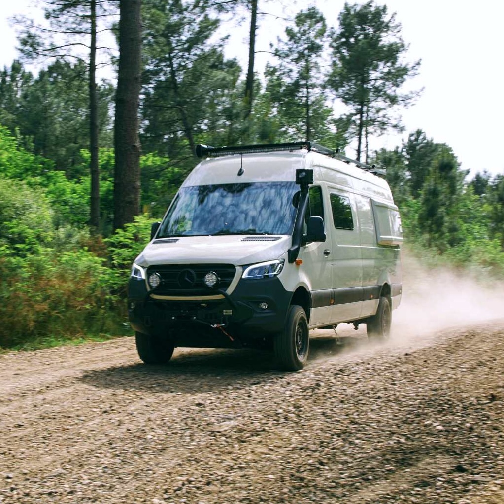 fourgon 4X4 Mercedes