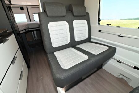 Des assises retravaillées pour un confort accru