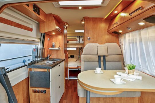 Des modèles cossus à l'ambiance raffinée sont la signature des vans Malibu