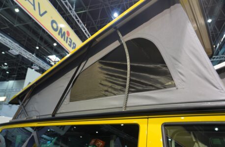 Toit électrique Reimo en option