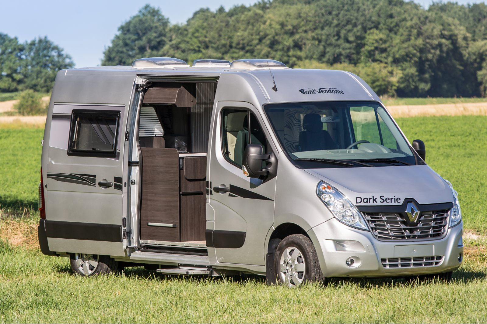 Master Van XS « Dark Serie » : la série spéciale révélée au printemps intègre le catalogue 2019