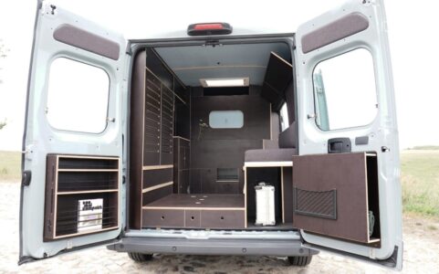 VANJOY CAMPERVAN