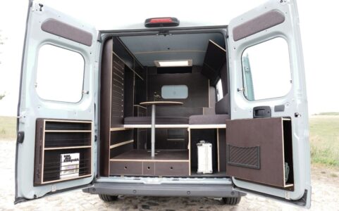 VANJOY CAMPERVAN