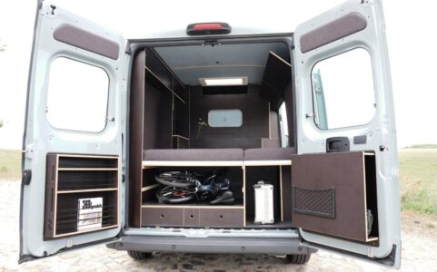 VANJOY CAMPERVAN