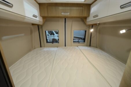 McLouis Menfys Van 3 Karat+ Prestige