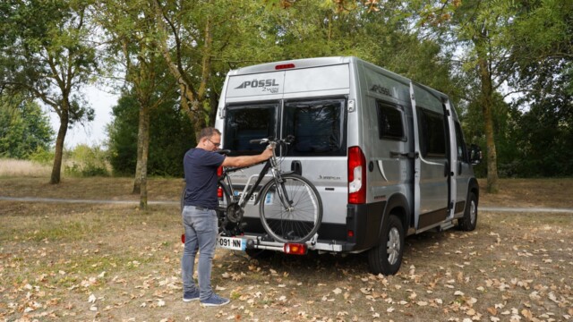 Porte-vélos Busbiker en option.