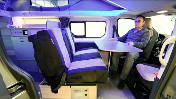 Une banquette de grande qualité : 2 places carte grise, coulissante et convertible en lit