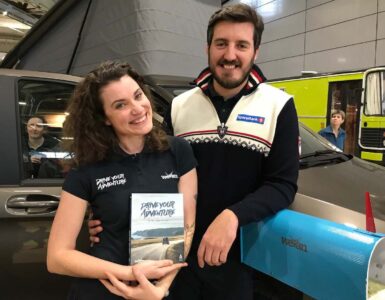 Clemence et Thomas, les deux auteurs du guide La Norvège en Van.
