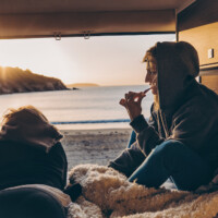 Coucher de soleil dans les Cornouailles, à l'extrémité sud-est de l'Angleterre. Crédit photo : Martin Erd