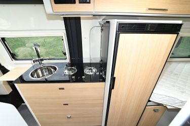 Nouveau mobilier teinté chêne clair pour la gamme Séjour