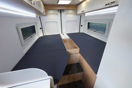 Bavaria K 600 J2 - vu la configuration de la chambre, il n'y a pas de baie à l'arrière