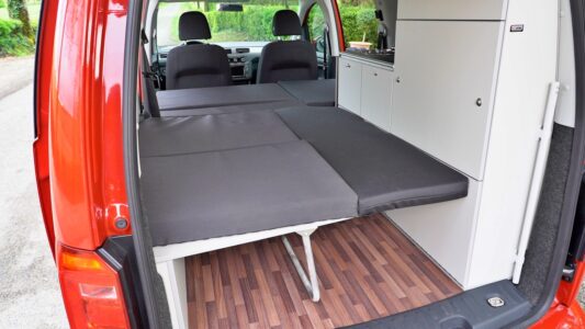 Ou transformation en lit 2 places (200 x 130 cm)