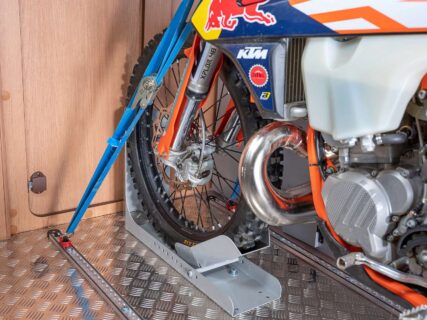 Weinsberg Carabus 630 MEG Outlaw