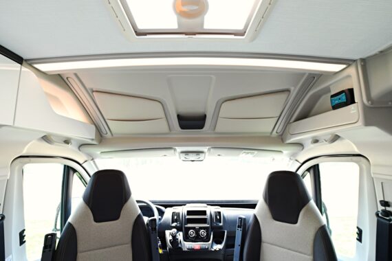 La nouvelle cabine intégrale des Benivan UP B104, B116, B140...