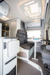 A bord du Randger R602, les volumes de chaque poste sont bien proportionnés.