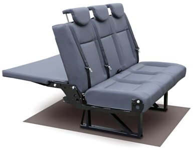 Variotech. Le nec plus ultra de la banquette modulable : coulissante sur rails, transformable en lit, confortable, avec ceintures et appuie-tête...