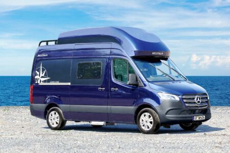 Retour du James Cook en 2019 après 7 ans d'absence. La rehausse de toit est toujours aussi spectaculaire...