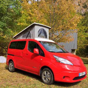 Discret, compact et passe-partout, le Nissan e-NV200 ne mesure que 4,56 m de long
