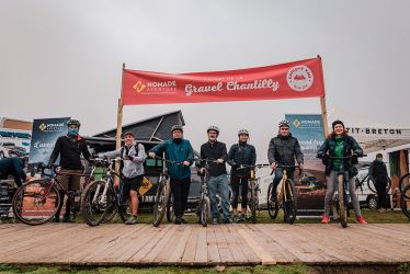 Les participants à la Gravel Chantilly ont pu parcourir 20 km au cœur de la forêt de Chantilly, guidés par l'appli Nomade Aventure. ©Dana Tentea