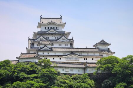 Château Himeji, l'un des plus anciens bâtiments du Japon médiéval©️souriresautourdumonde