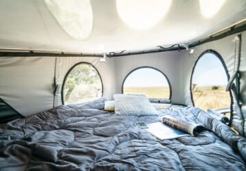 Le lit en mezzanine devient un vrai poste d'observation sur la nature. Vous avez dit privilège ?