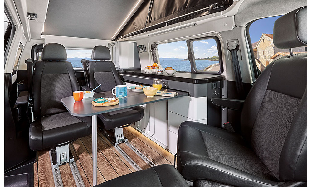 Cette nouvelle ligne de mobilier est propre au Cap Road et devrait le rester.