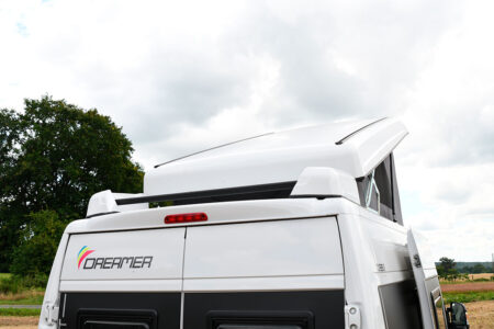 Dreamer D55 UP – Détail du toit relevable