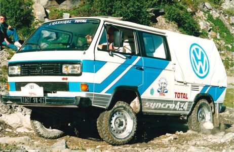 Rien ne le destinait à la course et pourtant le T3 Syncro a participé à bon nombre de rallye-raid © Volkswagen