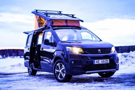 Vanderer propose ses aménagements sur les clones du Citröen Berlingo XL : Peugeot Rifter...