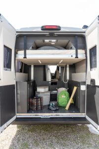 Menfys S Line 4 Maxi et sa soute à hauteur variable