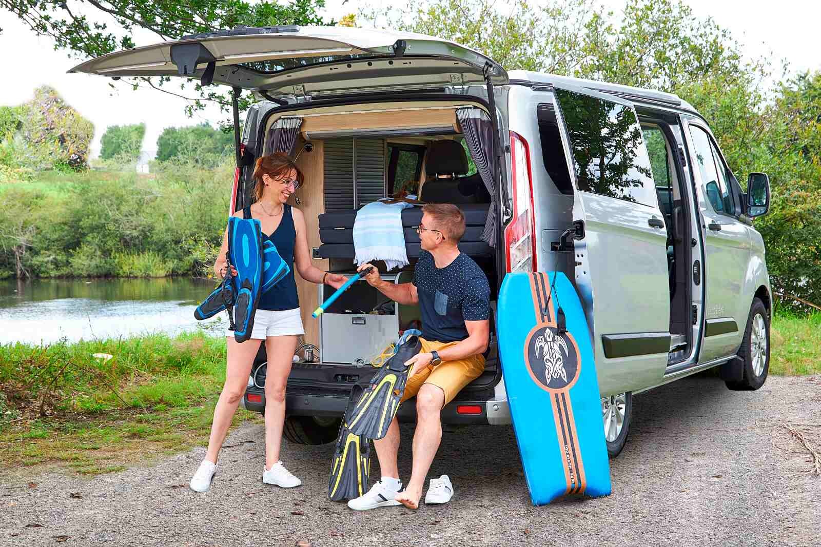 Campérêve Cap Coast (4,97 m) Hayon Ford Transit Custom