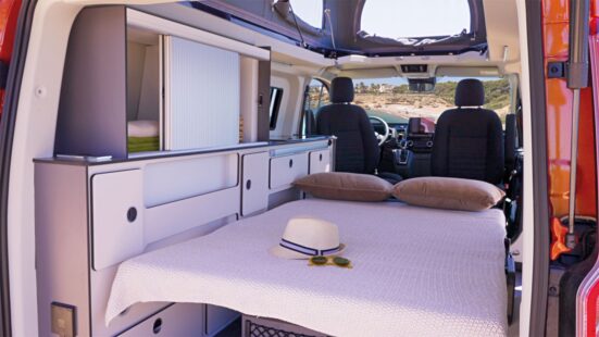 Font Vendôme Auto Camper (4,97 m) banquette lit ford custom