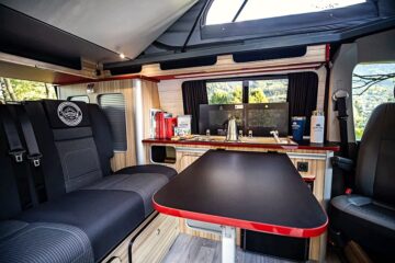 Passion du bois et de créations originales, chez Campervans Mont-Blanc. Faire appel à un petit aménageur, c'est la garantie du sur-mesure et de l'artisanat.