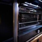 Un four à gaz est proposé en option.