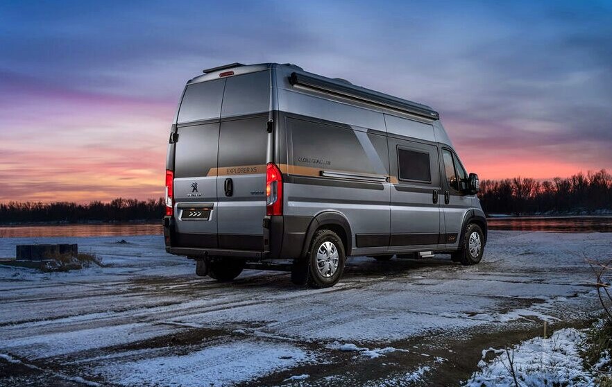 Globe-Traveller Explorer 2XS sur Peugeot Boxer (5,99 m)