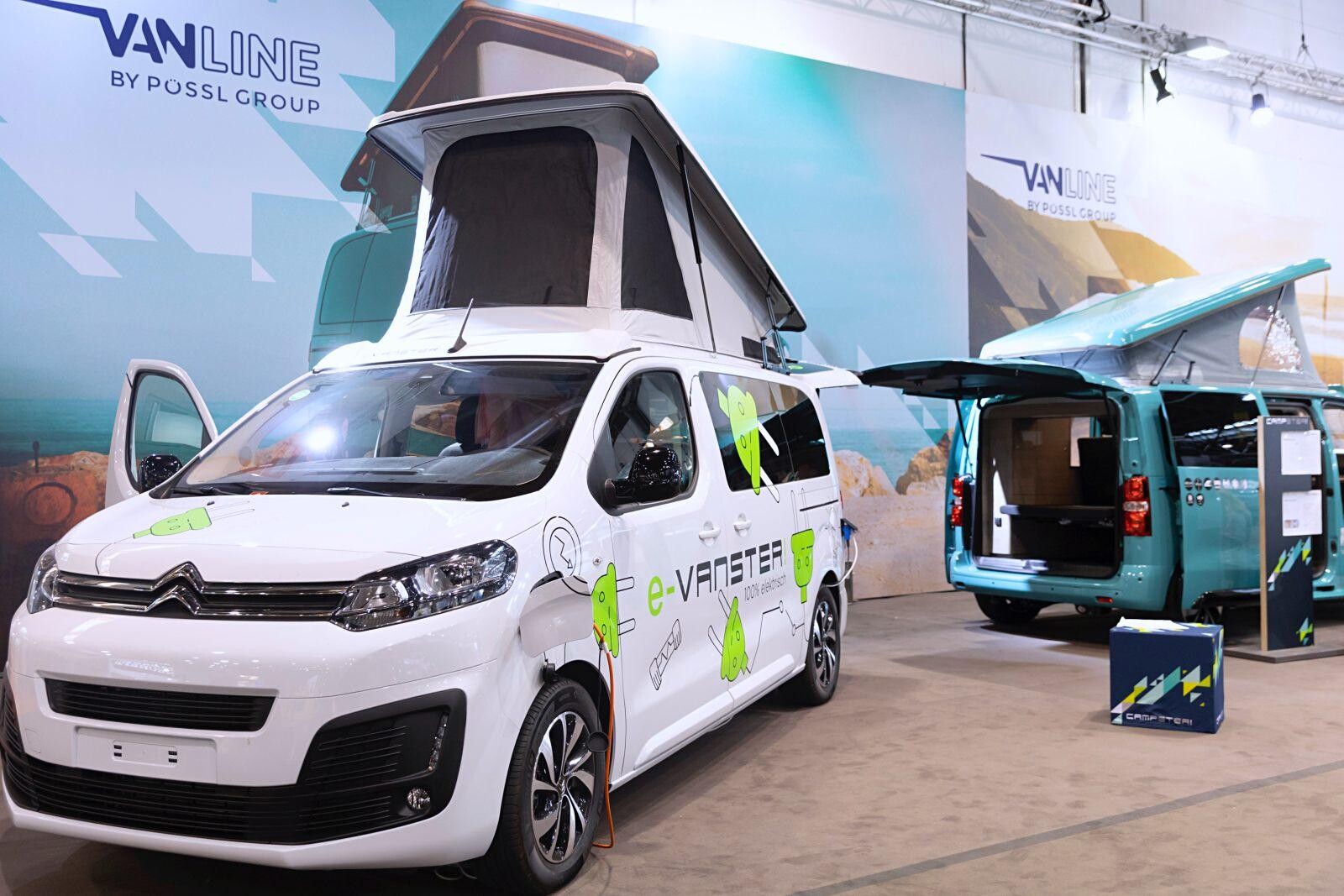 L'e-Vanster embarque de série : volant cuir, vitres teintées, radar et caméra de recul, système audio RCC DAB kit mains libres Bluetooth, plaque de cuisson à induction rabattable à l'arrière avec prise 220V... (photo : Messe Düsseldorf / ctillmann)