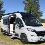 L'Elios Skyline 59 T se décline aussi sur Citroën Jumper, avec boite de vitesse manuelle, à un tarif plus abordable : à partir de 65 950 €.