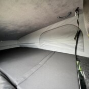 Reimo Weekender 2 - lit haut de 195 cm x 105 cm.