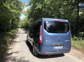 A l'inverse du Mercedes Marco Polo, la lunette arrière ne s'ouvre pas.